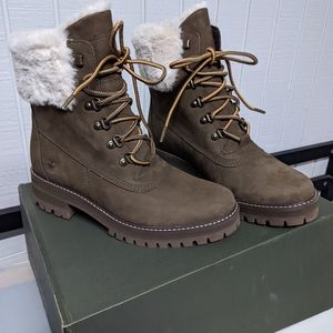 NWOT Timberland Boots